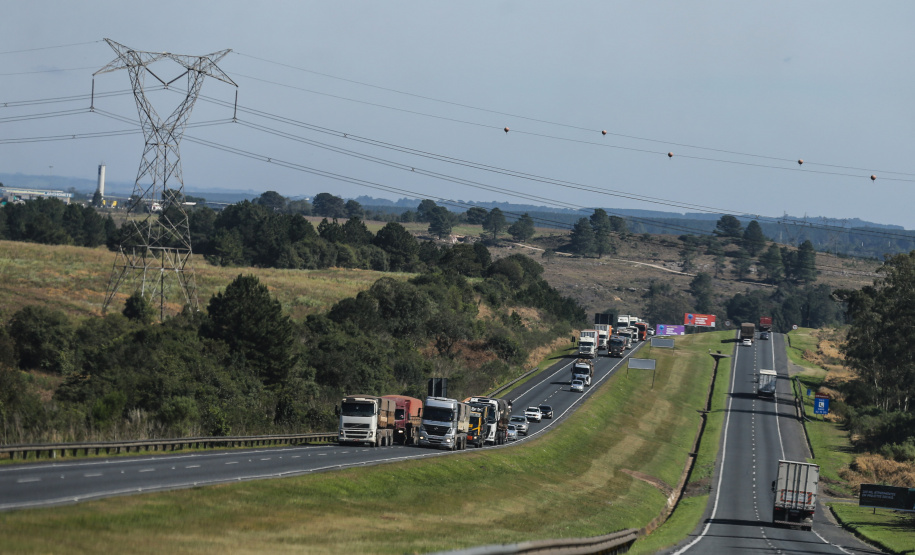 Governo do Paraná divulga pontos de apoio aos caminhoneiros. Foto: Geraldo Bubniak/AEN