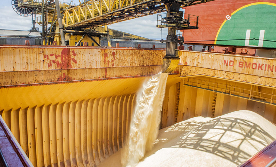 Portos do Paraná registram aumento de 21% na movimentação. Foto: Claudio Neves