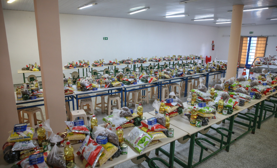 Escolas se preparam para mais uma entrega de alimentos da merenda. Foto: Geraldo Bubniak/AEN