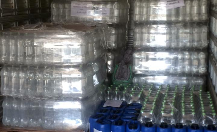 Depen produz 60 mil litros de produtos de limpeza por mês. Foto:Depen