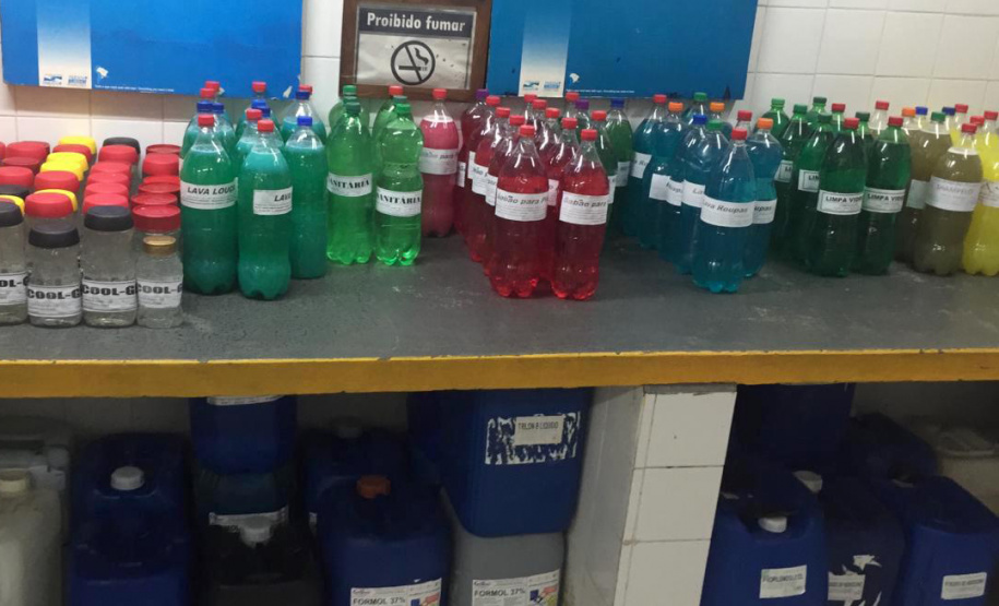 Depen produz 60 mil litros de produtos de limpeza por mês. Foto:Depen