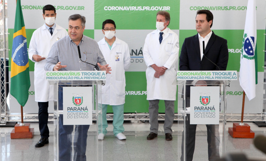 O governador Carlos Massa Ratinho Junior anunciou a ampliação da rede pública de atendimento hospitalar contra o novo coronavírus. Até esta quinta-feira (09/04), o Governo do Estado contratou 419 novos leitos adultos de UTI em todas as regiões, incluindo áreas dos hospitais universitários de Londrina, Maringá, Cascavel e Ponta Grossa.Foto: Ari Dias/AEN