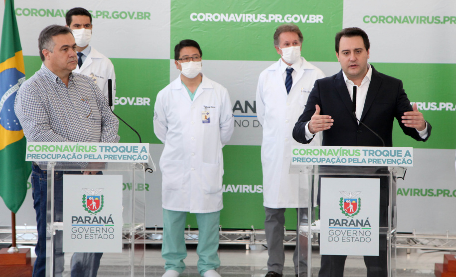 O governador Carlos Massa Ratinho Junior anunciou a ampliação da rede pública de atendimento hospitalar contra o novo coronavírus. Até esta quinta-feira (09/04), o Governo do Estado contratou 419 novos leitos adultos de UTI em todas as regiões, incluindo áreas dos hospitais universitários de Londrina, Maringá, Cascavel e Ponta Grossa. Foto: Ari Dias/AEN