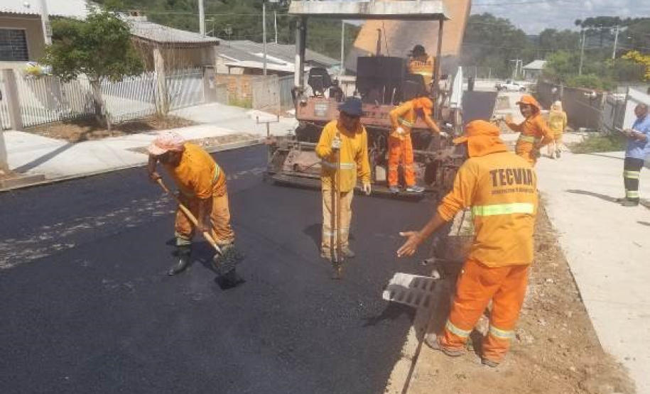 Paranacidade mantém ritmo de trabalho e obras são garantidas. Foto: SEDU