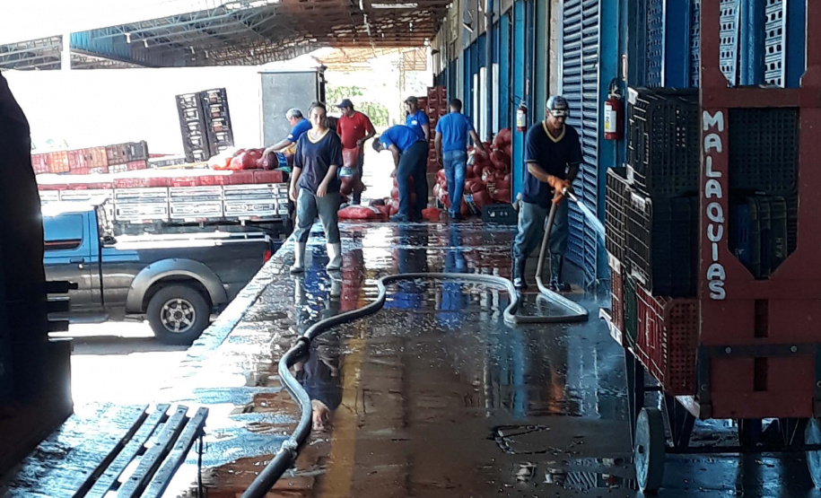 Ceasas intensificam os trabalhos de higienização. Foto: Ceasa