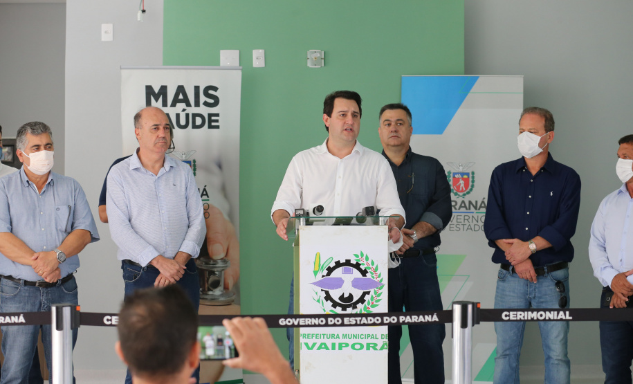 Hosp Ivaipora O Governador Carlos Massa Ratinho Junior visita nesta terça-feira (14/04) as instalações do Hospital Regional de Ivaiporã que terá 104 leitos, sendo 10 reservados para Unidade de Terapia Intensiva (UTI), centro cirúrgico e enfermarias. Ivaipora, 14/04/2020 - Foto: Geraldo Bubniak/AEN
