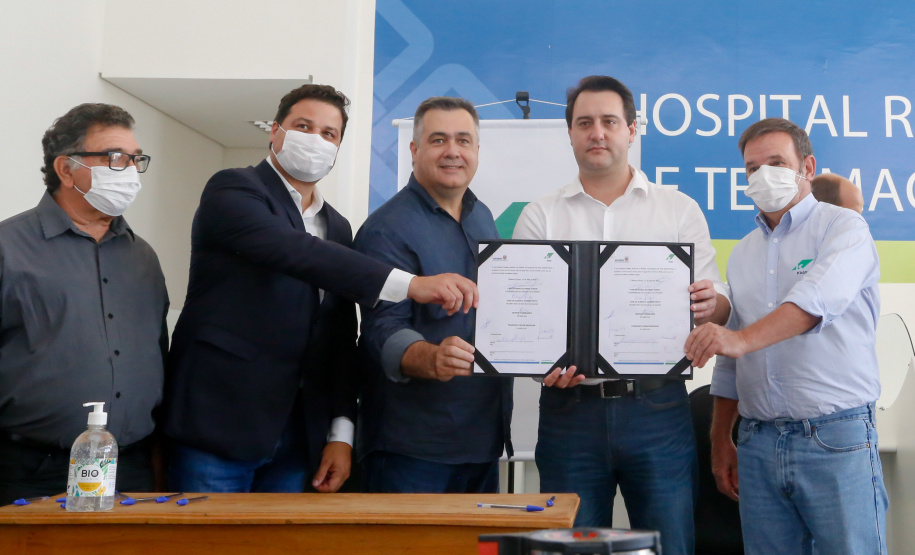 14.04.2020 - Governador Carlos Massa Ratinho Junior visita o Hospital Regional de Telêmaco Borba. Foto: Gilson Abreu/AEN