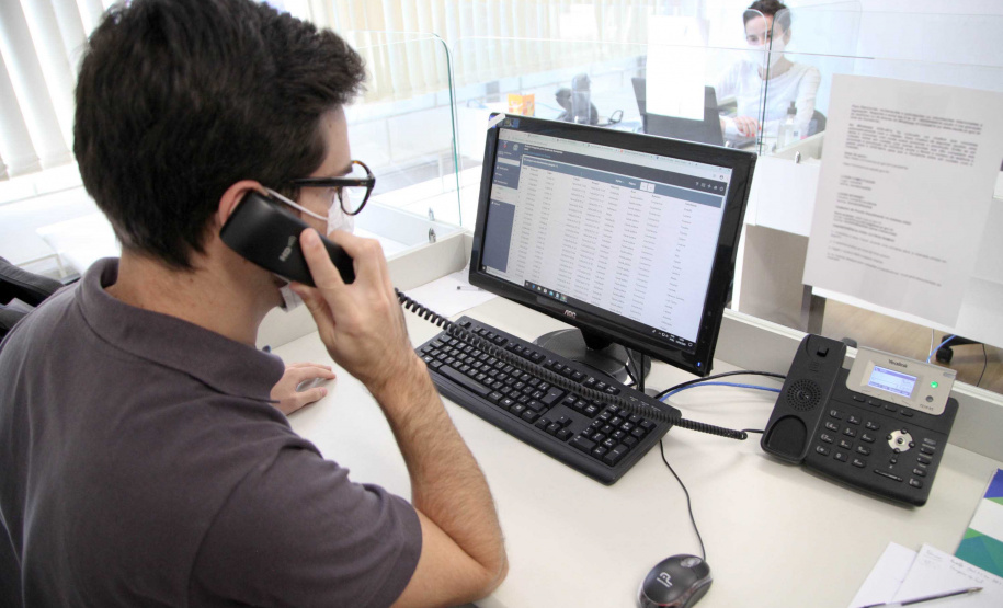 Centrais de atendimento tiram dúvidas sobre o novo coronavírus. Foto: Ari Dias/AEN