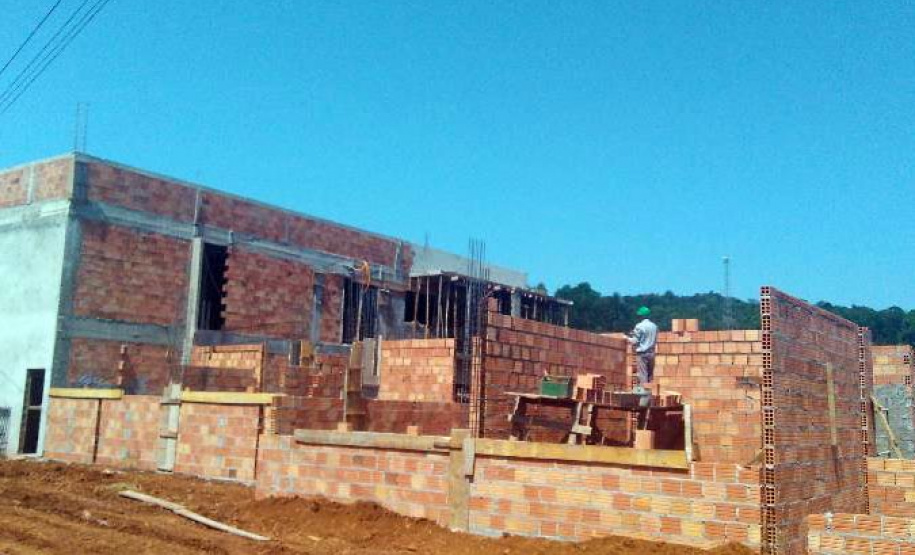 São 153 editais para licitação autorizados pela Secretaria do Desenvolvimento Urbano e de Obras Públicas do dia 18 de março para cá, em plena crise do coronavírus. 
Foto: SEDU