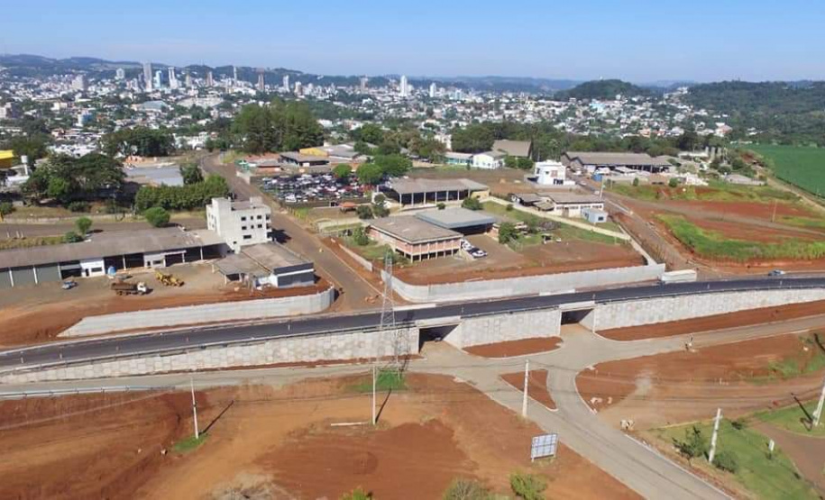 São 153 editais para licitação autorizados pela Secretaria do Desenvolvimento Urbano e de Obras Públicas do dia 18 de março para cá, em plena crise do coronavírus. 
Foto: SEDU