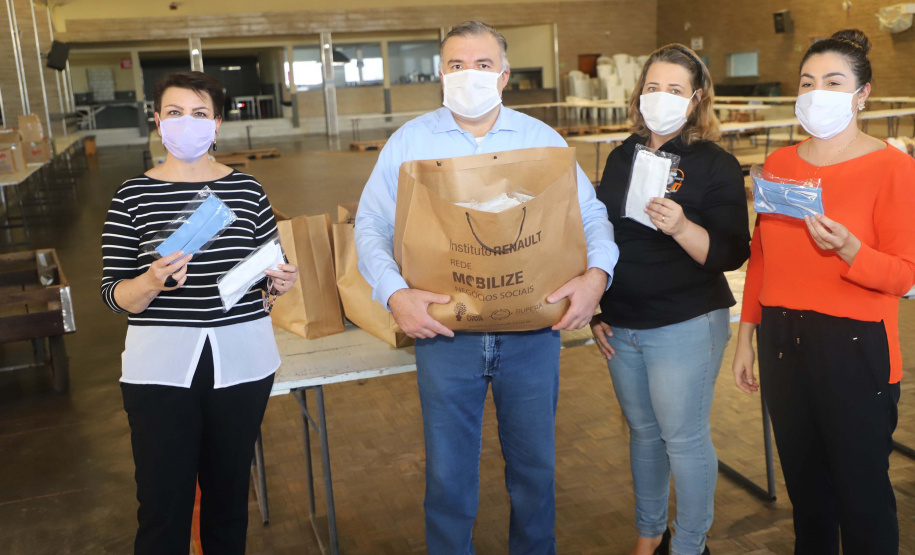 Rede Família Solidária recebe doação de 13 mil máscaras que serão destinadas a entidades sociais. Foto:SEJUF