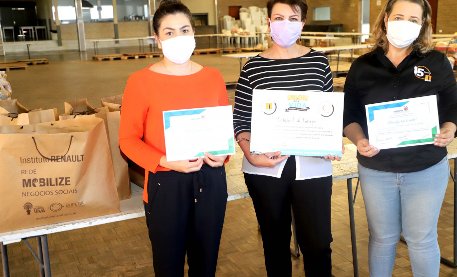 Rede Família Solidária recebe doação de 13 mil máscaras que serão destinadas a entidades sociais. Foto:SEJUF