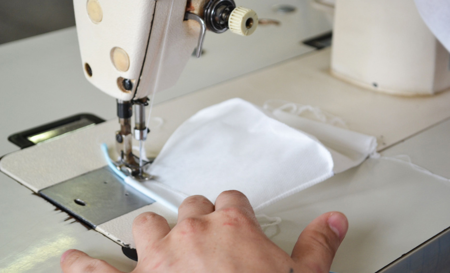 Presos já produziram 69 mil máscaras em menos de um mês. Foto: Depen