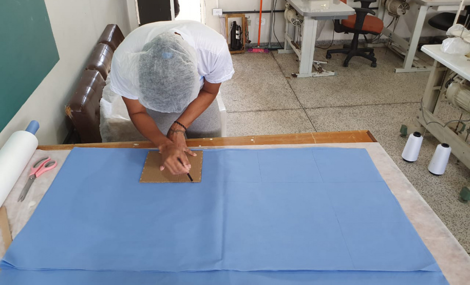 Presos já produziram 69 mil máscaras em menos de um mês. Foto: Depen