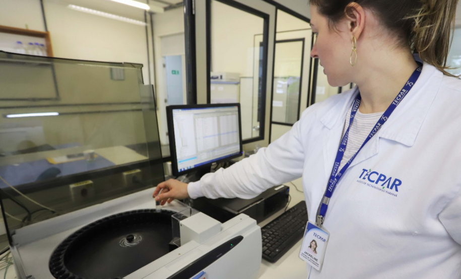 Inmetro mantém acreditação dos laboratórios do Tecpar. Foto: Arnaldo Alves/AEN