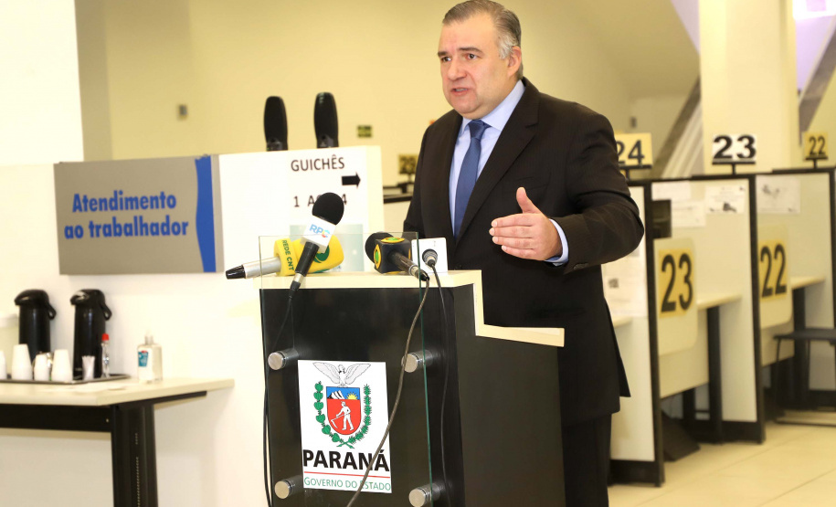 A partir de segunda-feira (27), as Agências do Trabalhador do Paraná vão retomar o atendimento presencial exclusivamente para solicitação do seguro-desemprego e apenas com horário agendado. A novidade foi comunicada nesta sexta-feira (24) pelo secretário da Justiça, Família e Trabalho, Ney Leprevost. Foto:Arquivo/AEN