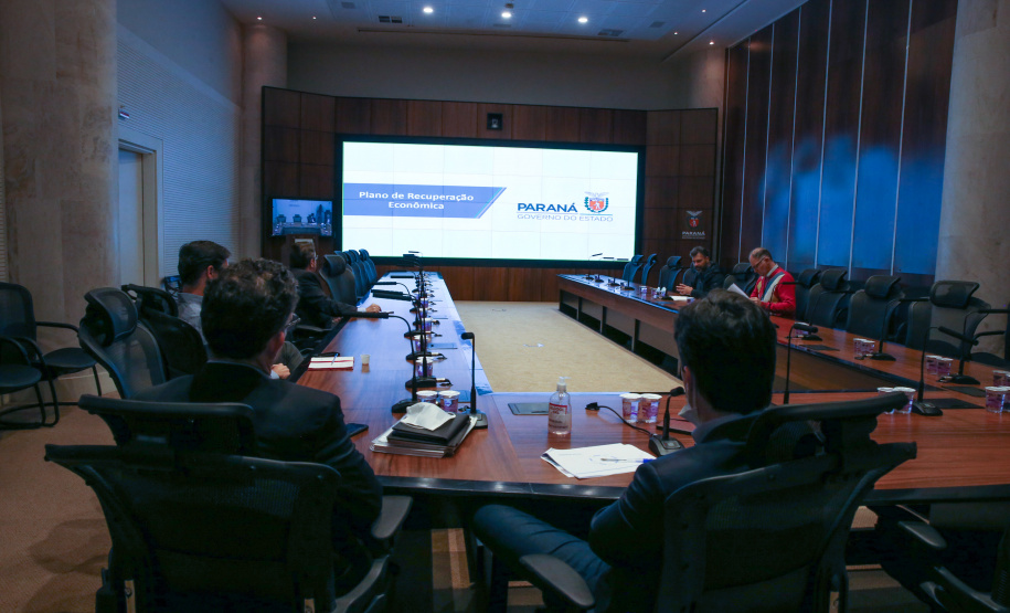 Reuniao Plano de Recuperação Econômica. Foto: Geraldo Bubniak/AEN