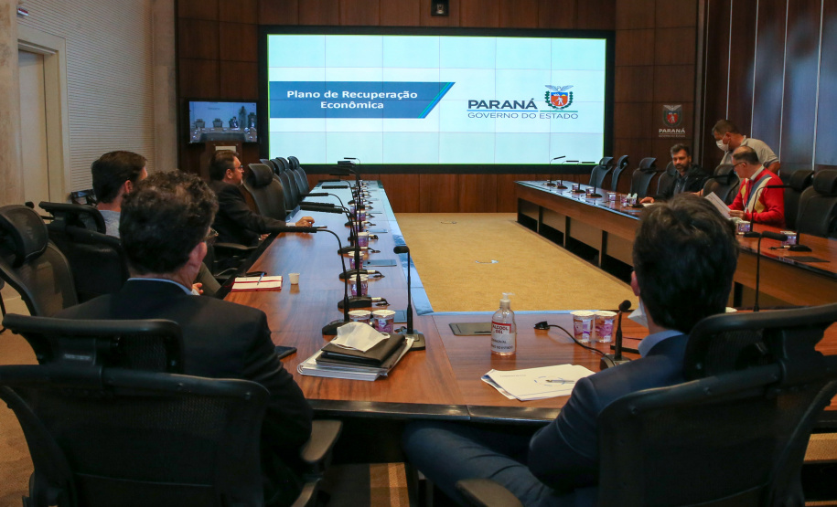 Reuniao Plano de Recuperação Econômica. Foto: Geraldo Bubniak/AEN