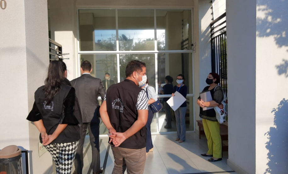 Blitz educativa aborda violência doméstica em condomínios. Foto:SEJUF