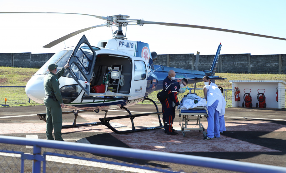 Projeto-piloto vai testar trabalhadores da saúde e da segurança.