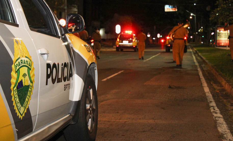 Curitiba, 30 de Abril de 2020. Banda da PMPR faz live pelas ruas da cidade - Soldado Ismael Ponchio.