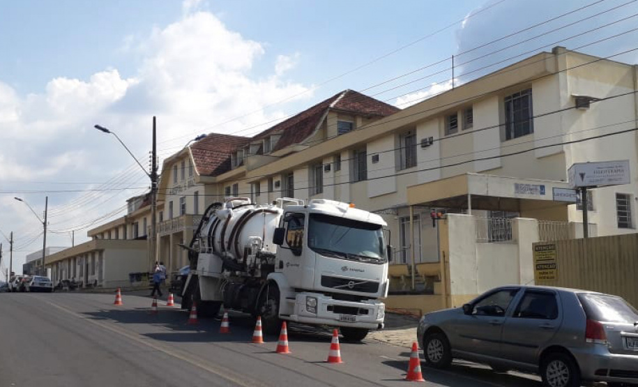 Sanepar continua desinfecção em hospitais e asilos. Foto: Sanepar