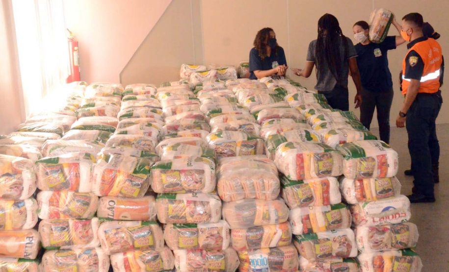 Um trabalho conjunto entre a Coordenadoria Estadual da Defesa Civil e a Superintendência Geral de Diálogo e Interação Social (Sudis) está atendendo os povos e comunidades tradicionais do Paraná, que também são impactados pela pandemia do novo coronavírus. Foto: Nelson Orlando/SUDIS