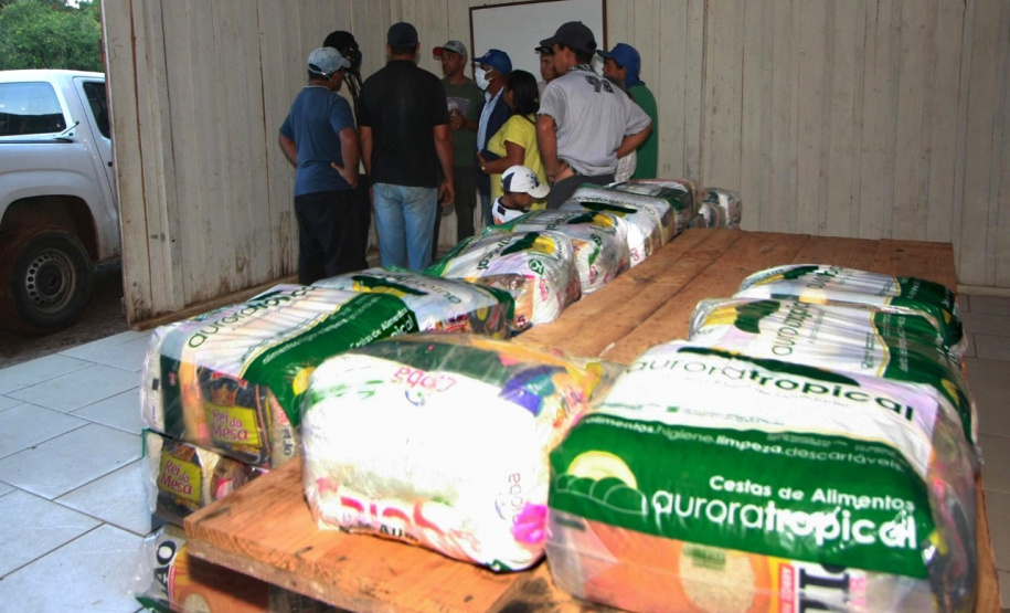 Um trabalho conjunto entre a Coordenadoria Estadual da Defesa Civil e a Superintendência Geral de Diálogo e Interação Social (Sudis) está atendendo os povos e comunidades tradicionais do Paraná, que também são impactados pela pandemia do novo coronavírus. Foto: Elio Andrade/SUDIS