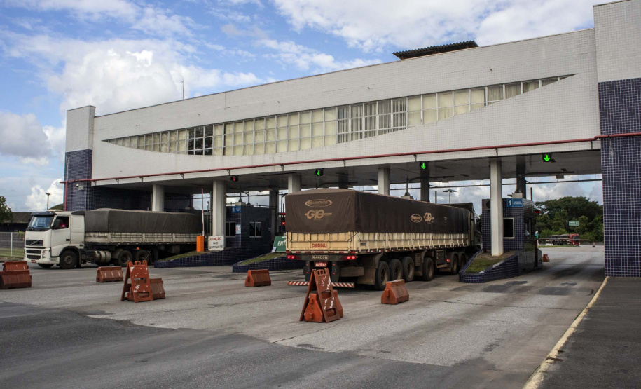 Porto de Paranaguá bate recorde em movimento de caminhões
. Foto: Claudio Neves/Portos do Paraná