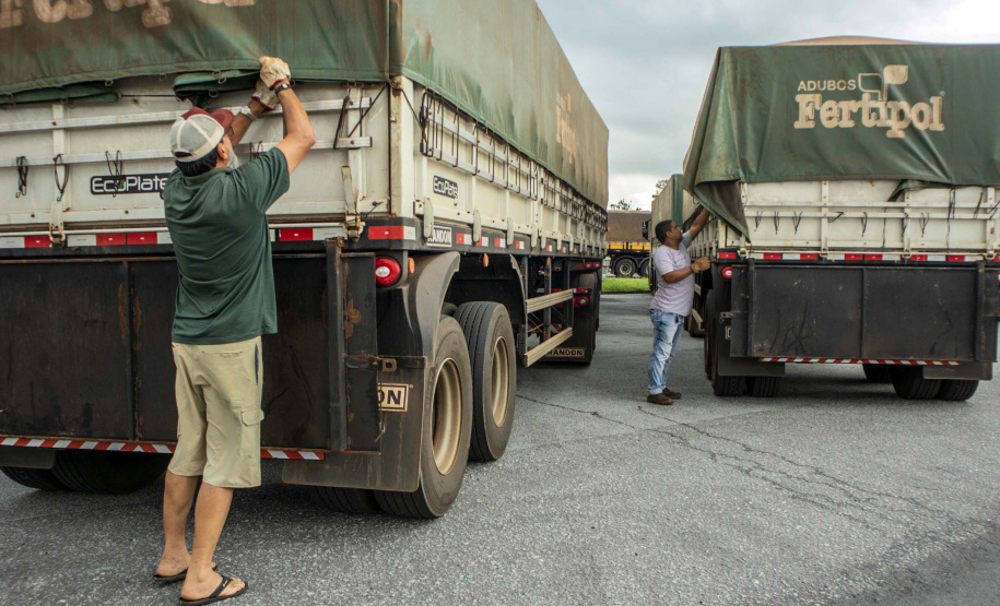 Porto de Paranaguá bate recorde em movimento de caminhões
. Foto: Claudio Neves/Portos do Paraná