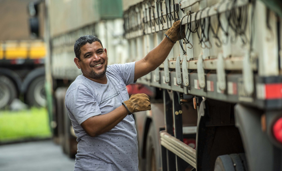 Porto de Paranaguá bate recorde em movimento de caminhões
. Foto: Claudio Neves/Portos do Paraná