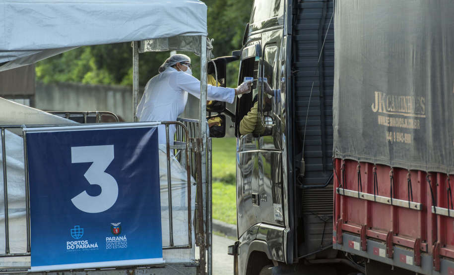 Contingência ao coronavírus mostra eficácia no Porto de Paranaguá