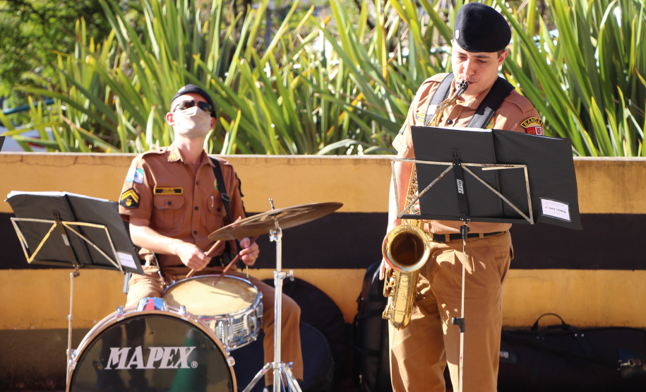 Curitiba, 11 de maio de 2020. Banda da PMPR faz Homenagem aos Enfermeiros do Hospital Cajuru.