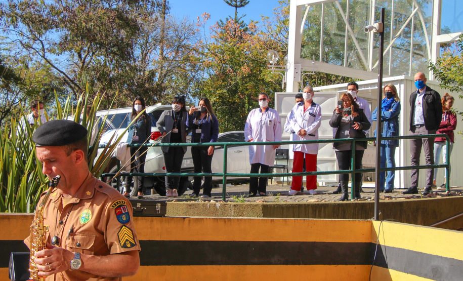 Curitiba, 11 de maio de 2020. Banda da PMPR faz Homenagem aos Enfermeiros do Hospital Cajuru.