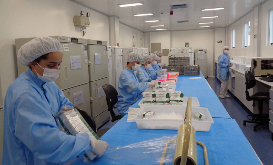 Instituto paranaense já produziu 1 milhão de testes da Covid-19. Foto:Divulgação/IMBP
