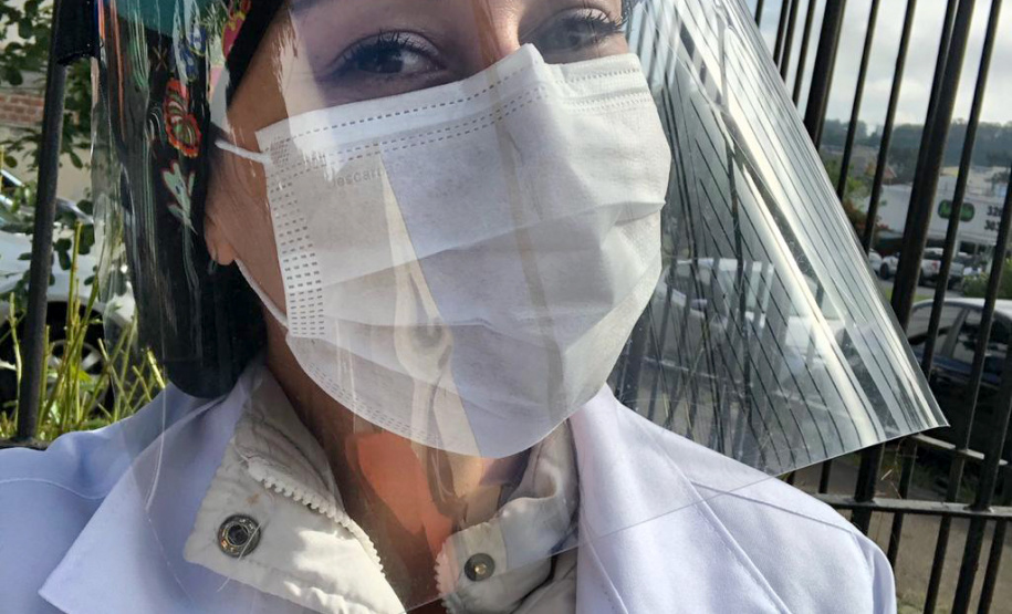 Atenção Primária à Saúde reprograma atendimentos para enfrentar a Covid-19. Na foto, Milena Corrêa Leme. Foto: Milena Corrêa Leme/Arquivo pessoal