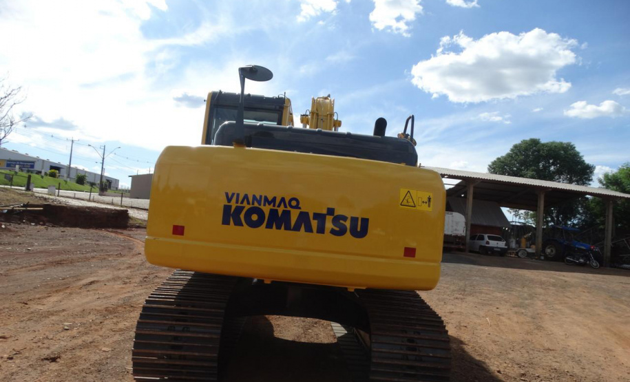 Trezentas Prefeituras recebem equipamentos Rodoviários e Veículos em benefício à população do Paraná. Foto: SEDU