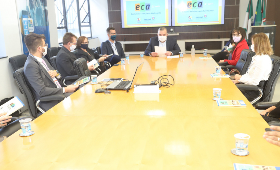 A Secretaria da Justiça, Família e Trabalho do Governo do Paraná e o Conselho Estadual de Direitos da Criança e do Adolescente (Cedca), lançaram o Estatuto da Criança e do Adolescente (ECA) atualizado, incluindo as alterações feitas na legislação brasileira nos últimos anos, com os avanços da lei e da jurisprudência - sem mudanças, porém, em seus princípios básicos. Foto:SEJUF