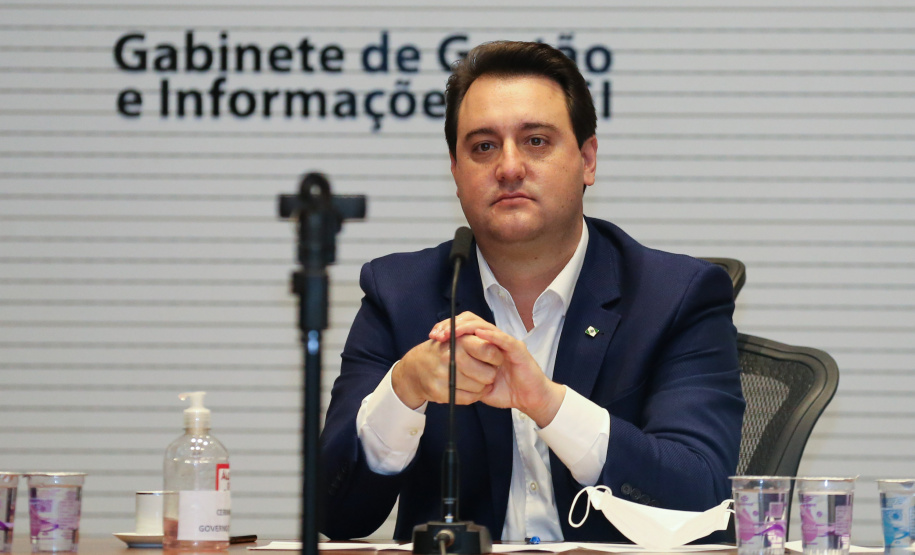Reuniao Presidente O Governador Carlos Massa Ratinho Junior em videoconferencia nesta quiinta-feira (21/05), com o Presidente Jair Bolsonaro, Presidente da Câmara dos Rodrigo Maia, Presidente do Senado Federal Davi Alcolumbre e governadores dos demais estados. Curitiba, 21/05/2020 - Foto: Geraldo Bubniak/AEN