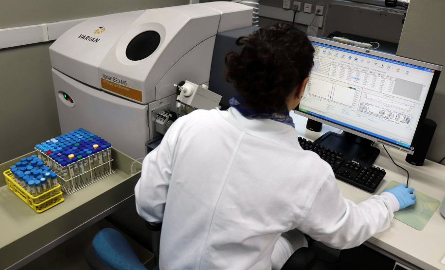 Instituto de Tecnologia do Paraná é hoje referência nacional nesta área. Análises seguem métodos e critérios definidos pela Anvisa.
Foto:TECPAR