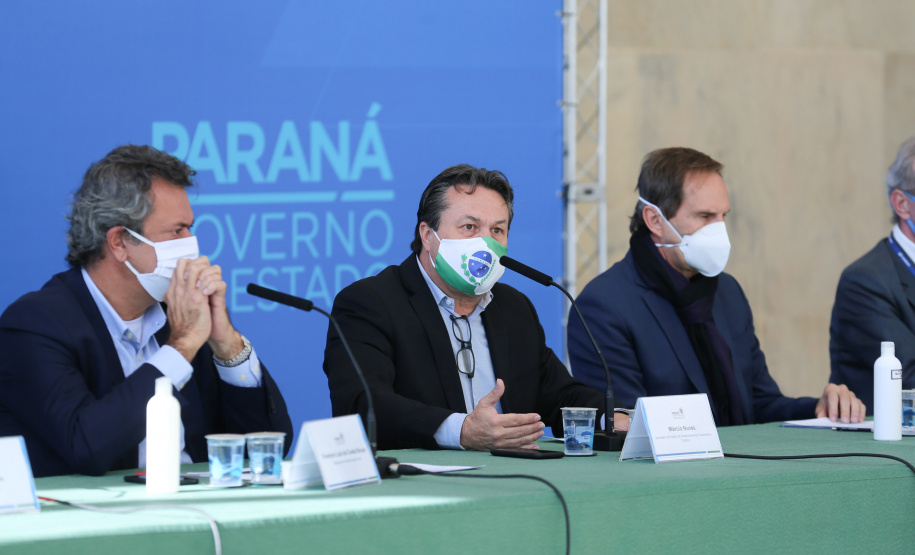 Coletiva Hidrica O Governo do Estado realiza coletiva de imprensa com representantes da Secretaria de Desenvolvimento Sustentável e Turismo, Instituto Água e Terra, Sanepar, Copel e Simepar para apresentar um balanço da situação hídrica do Paraná e novas ações para enfrentamento do período de estiagem. Na foto, Secretario de Estado de Desenvolvimento Sustentável e ?Turismo, Marcio Nunes.Curitiba - 27/05/2020 - Foto: Geraldo Bubniak/AEN