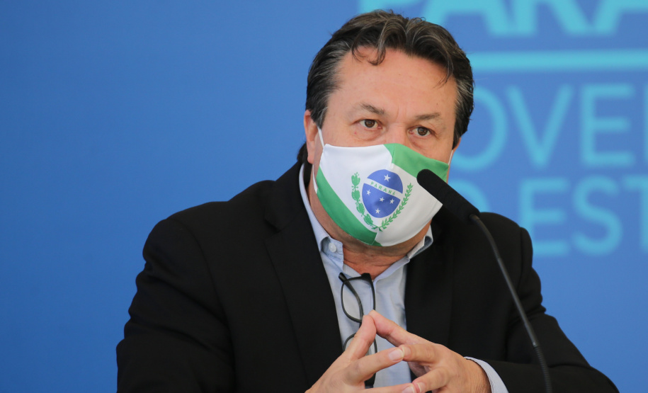 Coletiva Hidrica O Governo do Estado realiza coletiva de imprensa com representantes da Secretaria de Desenvolvimento Sustentável e Turismo, Instituto Água e Terra, Sanepar, Copel e Simepar para apresentar um balanço da situação hídrica do Paraná e novas ações para enfrentamento do período de estiagem. Na foto, Secretario de Estado de Desenvolvimento Sustentável e ?Turismo, Marcio Nunes.Curitiba - 27/05/2020 - Foto: Geraldo Bubniak/AEN