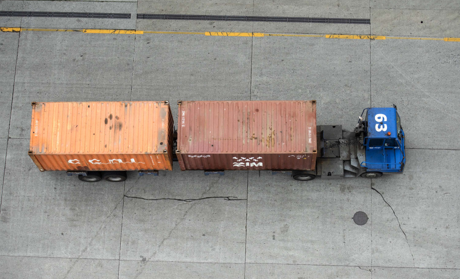 Exportação de algodão cresce 3.098% nos portos do Paraná.