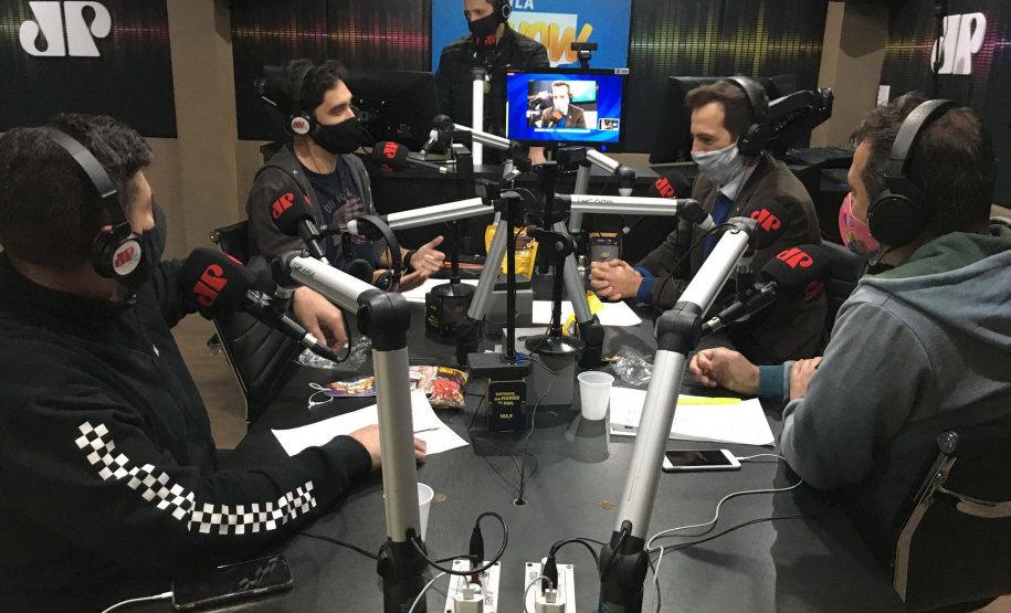 Estreia de Aula Show tem participação especial de humoristas. Foto:SEED