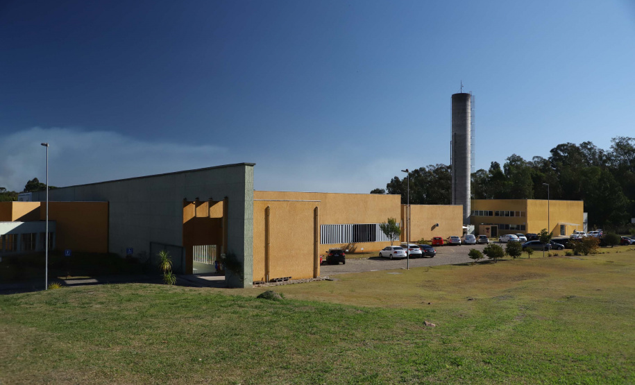 Copel repassa ao Lacen 200 mil kits para testes da Covid.