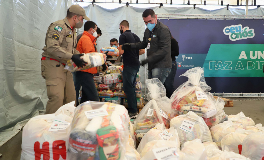 Cesta Solidária Paraná arrecada 150 toneladas de alimentos
