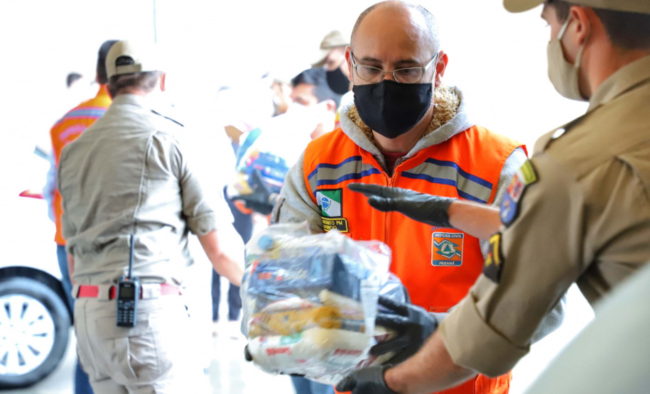 Cesta Solidária Paraná arrecada 150 toneladas de alimentos