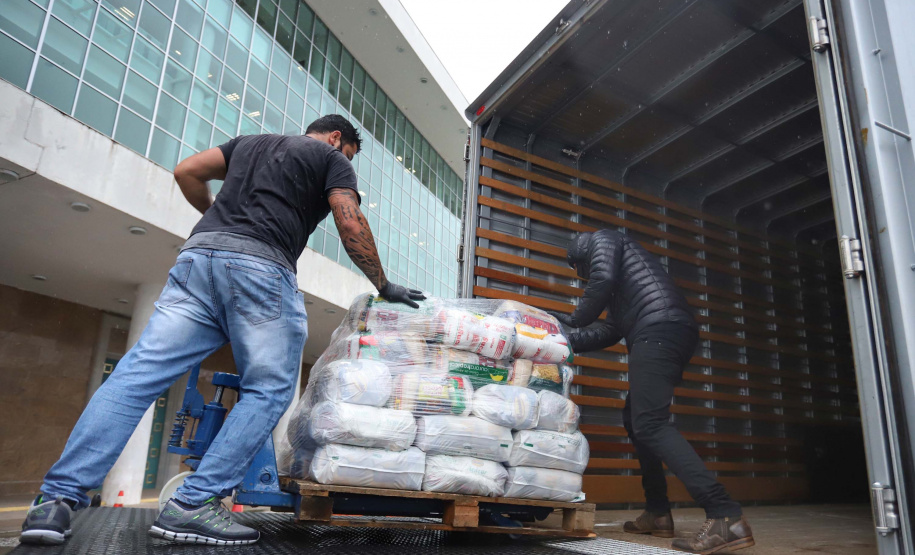 Cesta Solidária Paraná arrecada 150 toneladas de alimentos