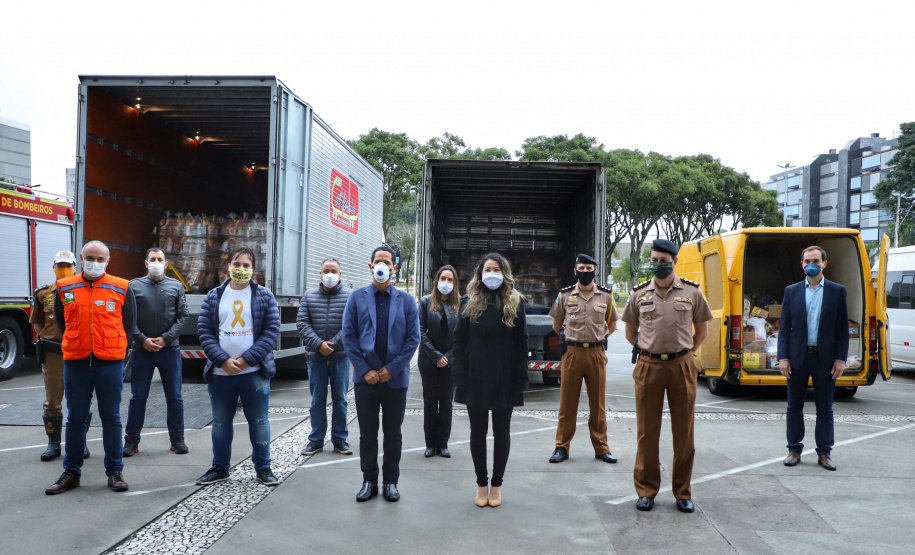 Cesta Solidária Paraná arrecada 150 toneladas de alimentos.