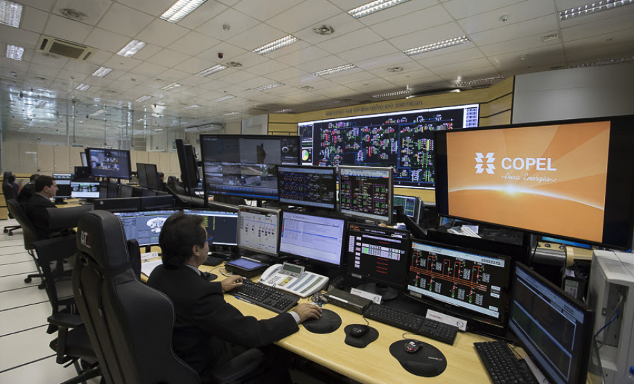 Copel investe R$ 20 milhões na modernização de Centro de Operação.